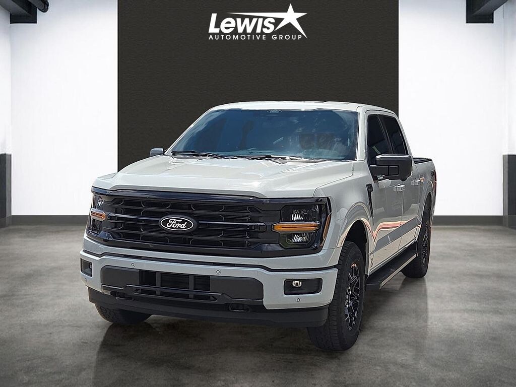 New 2026 Ford F-150 XLT Truck SuperCrew Cab