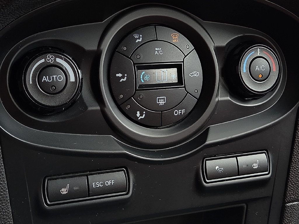 2016 Ford Fiesta ST - Photo 14