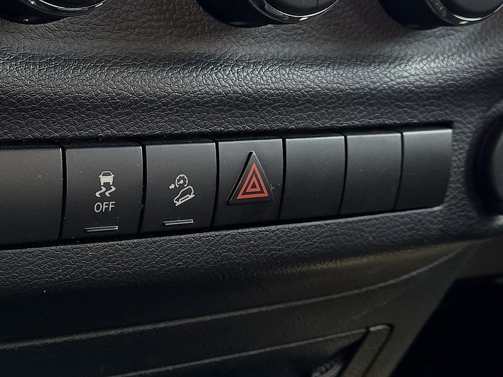2015 Jeep Wrangler Unlimited Sport - Photo 15