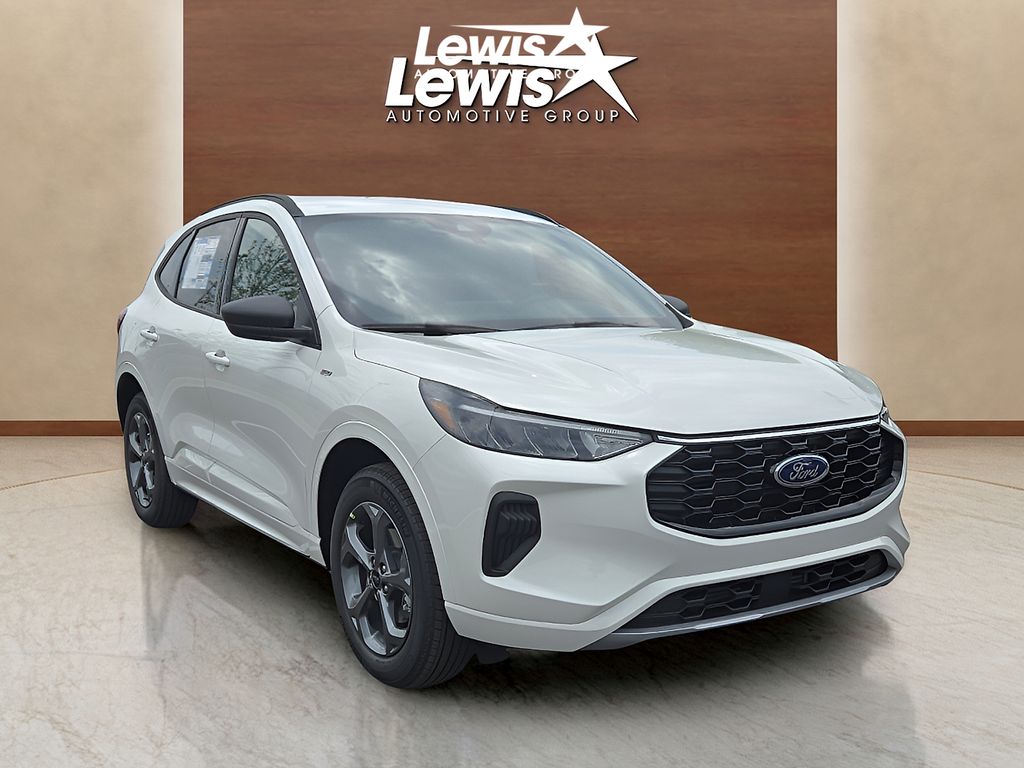 2024 Ford Escape ST-Line - Photo 1