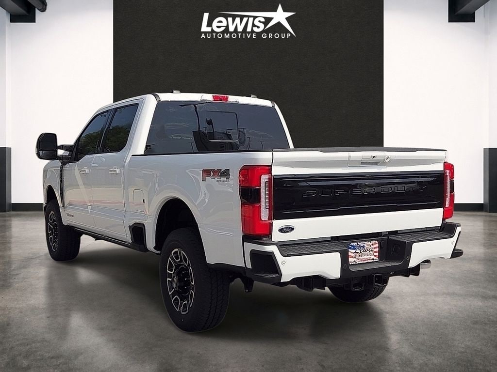 New 2026 Ford F-250SD Platinum Truck Crew Cab