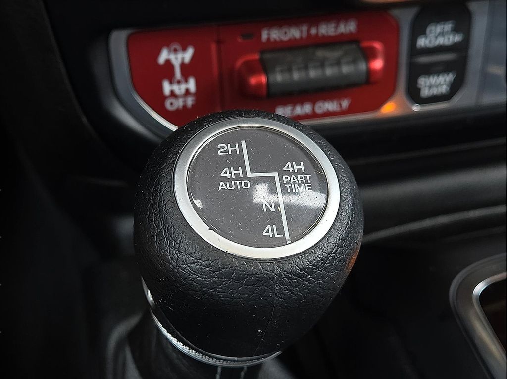 2024 Jeep Wrangler 4xe Rubicon 4XE - Photo 15