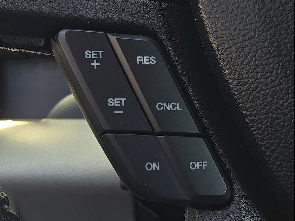 2015 Ford F-150 XLT - Photo 17