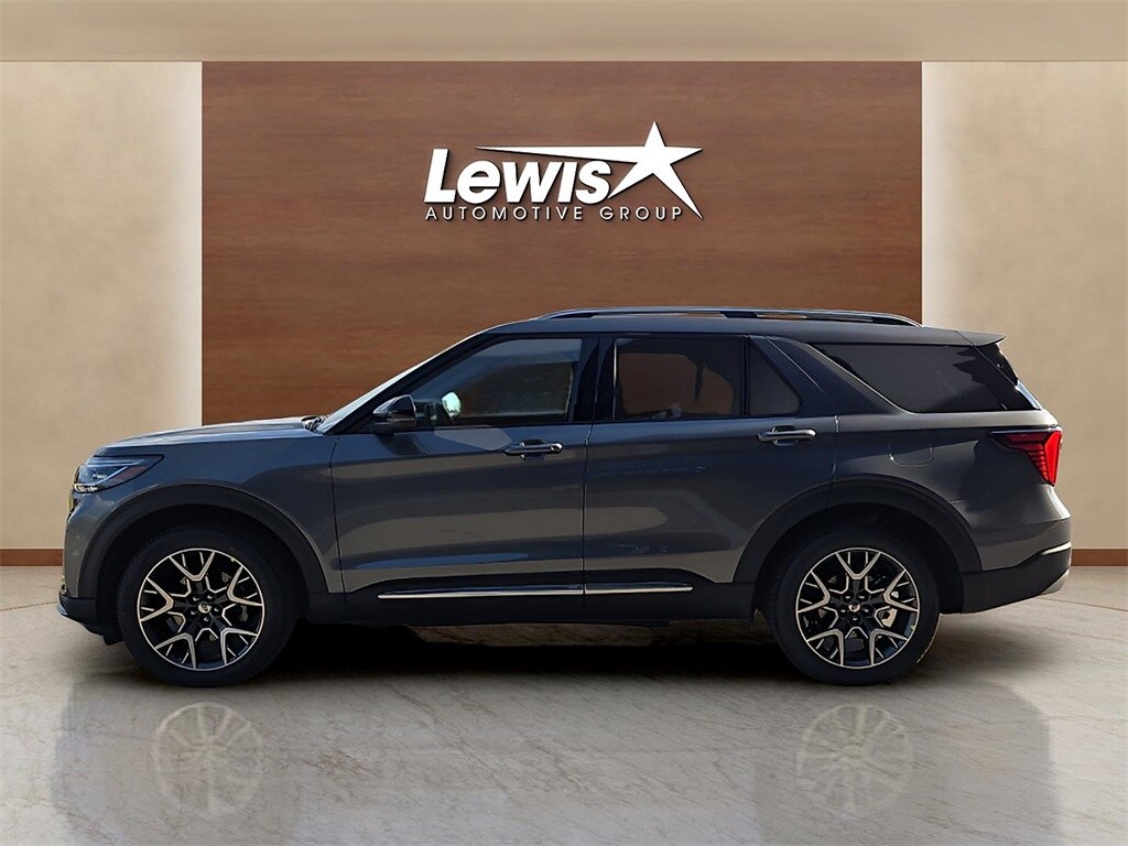 2025 Ford Explorer Platinum photo 3