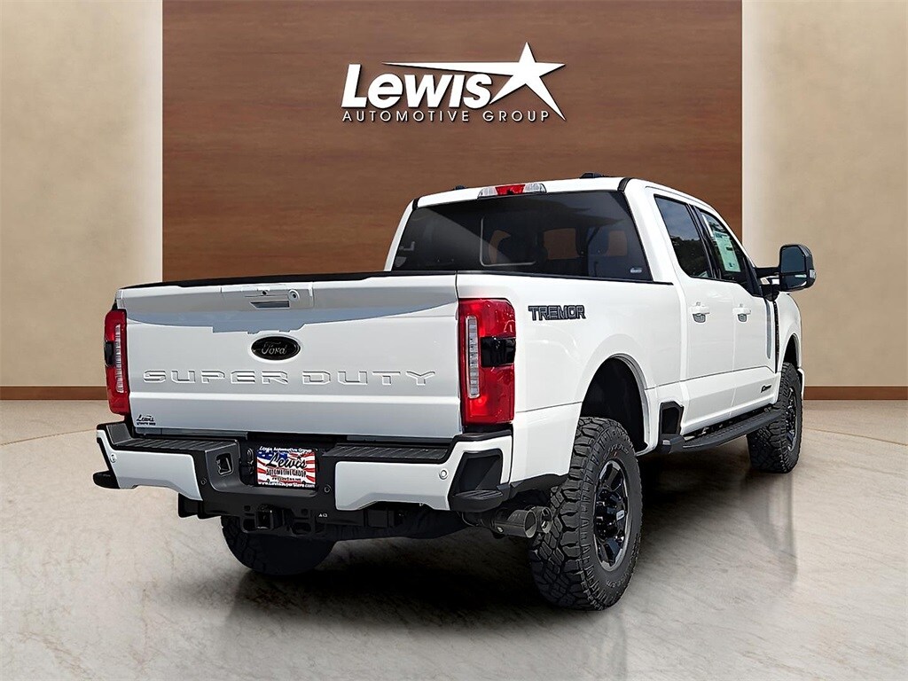 2026 Ford F-250 Lariat photo 4