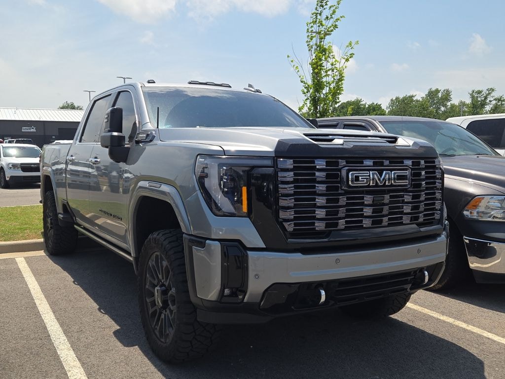 Used 2025 GMC Sierra 2500HD Denali Ultimate Truck Crew Cab