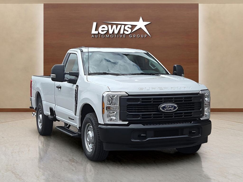 New 2025 Ford F-250SD XL Truck Regular Cab