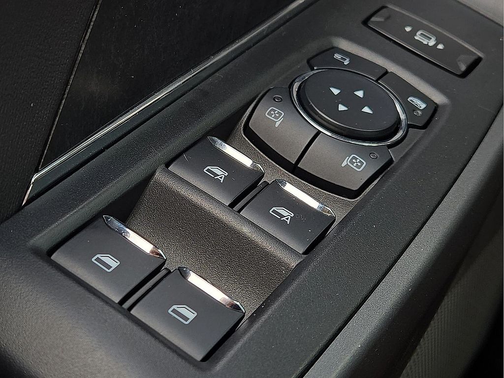 2026 Ford F-350 Super Duty XLT - Photo 16