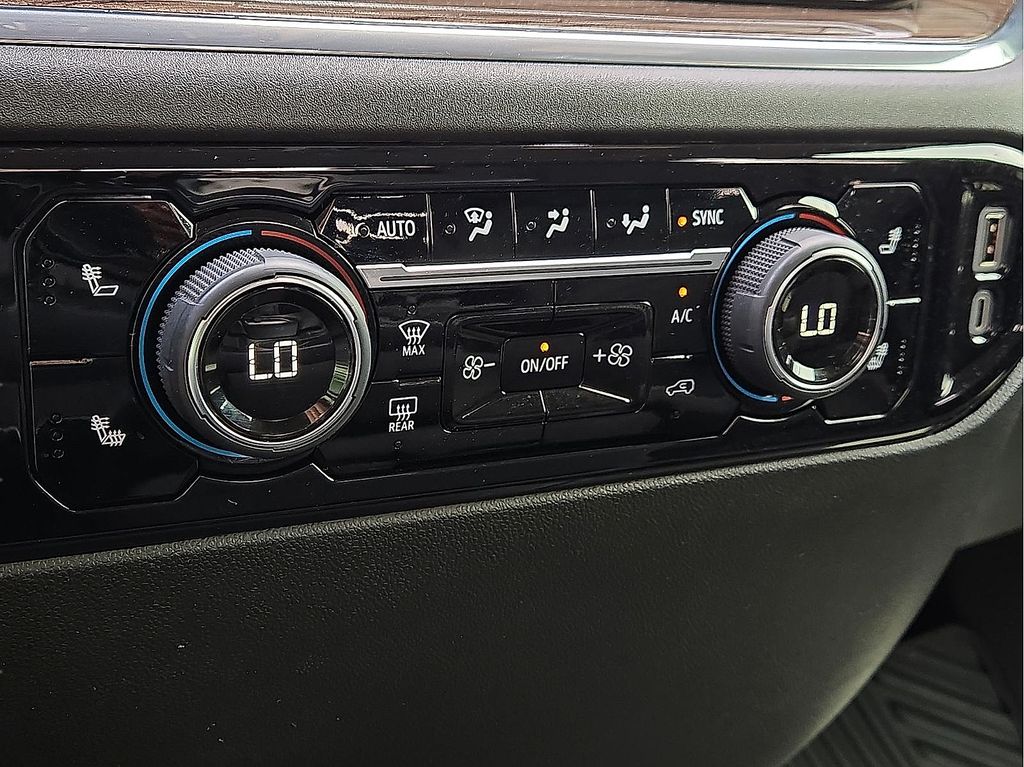 2024 Chevrolet Silverado 3500HD LT - Photo 14