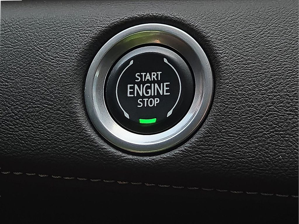 2022 Cadillac Escalade ESV Premium Luxury - Photo 17