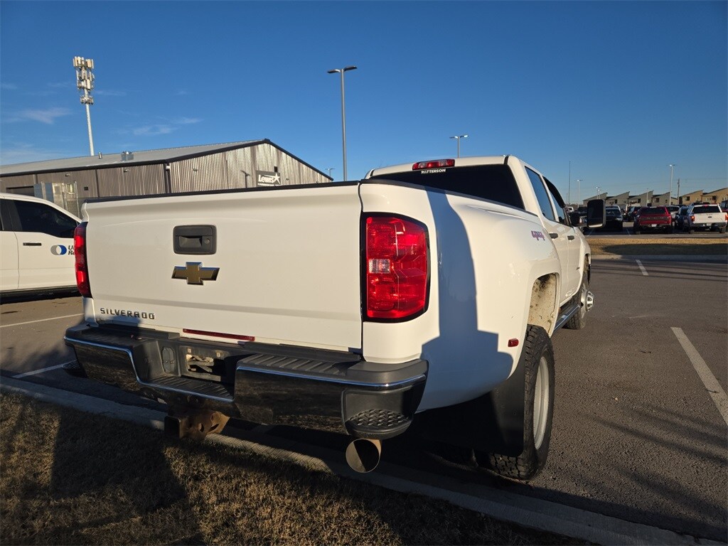 2016 Chevrolet Silverado 3500HD Work Truck photo 3