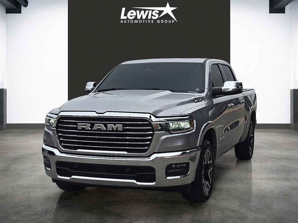 2025 RAM 1500 Laramie 4x4 Crew Cab 5'7's photo