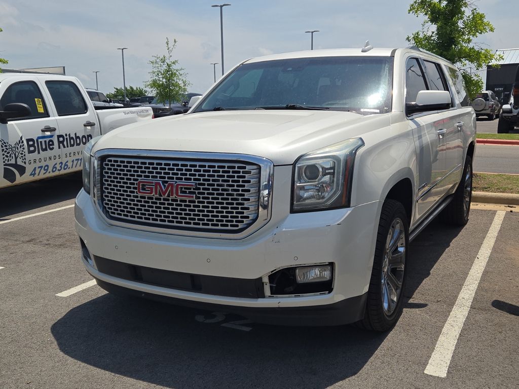 2015 GMC Yukon Denali AWD's photo
