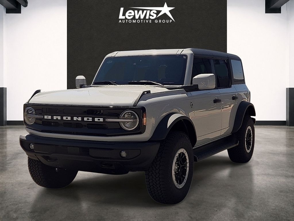 New 2026 Ford Bronco Outer Banks SUV