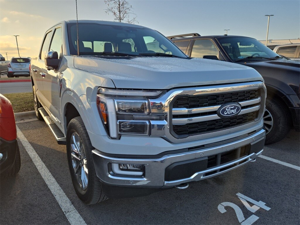 2024 Ford F-150 Lariat photo 3