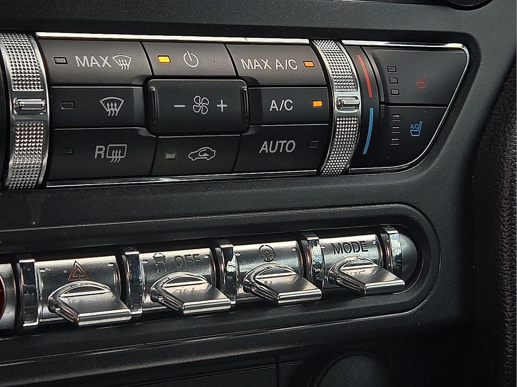 2016 Ford Mustang GT Premium - Photo 14