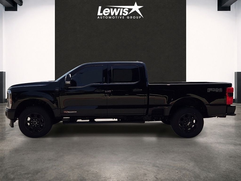 New 2026 Ford F-250SD Lariat Truck Crew Cab