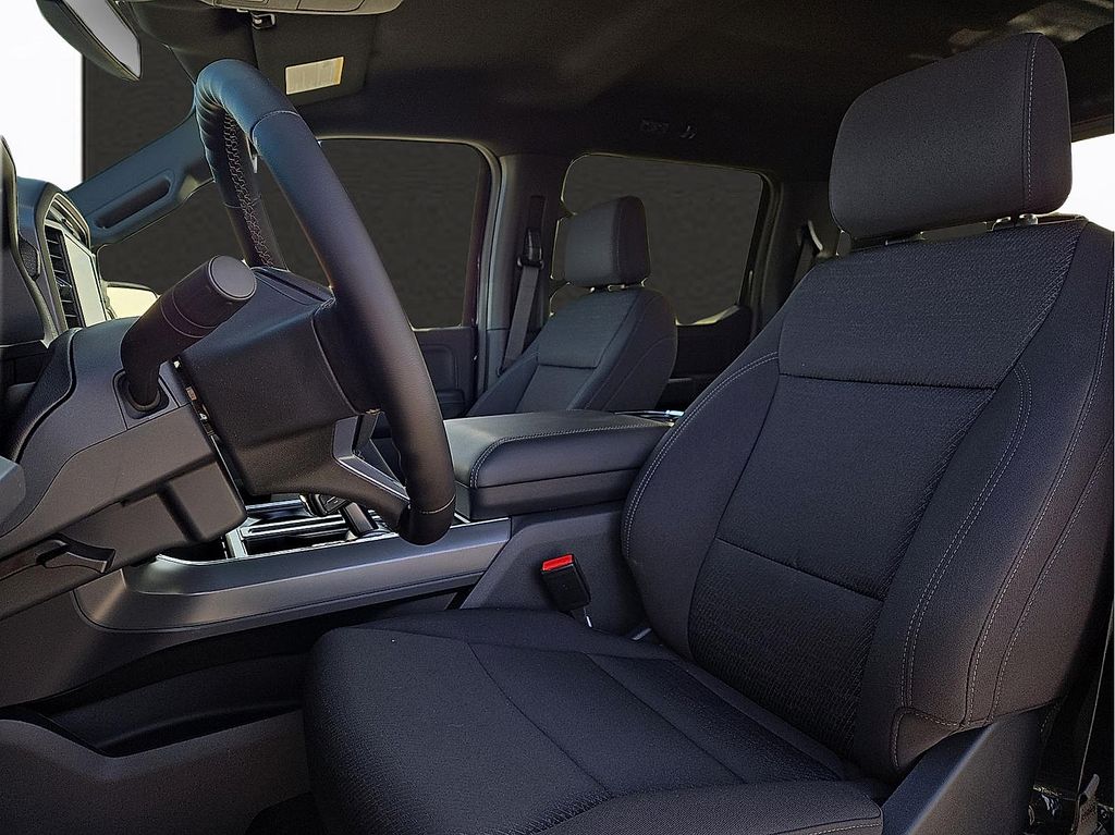 2026 Ford F-150 XLT - Photo 12