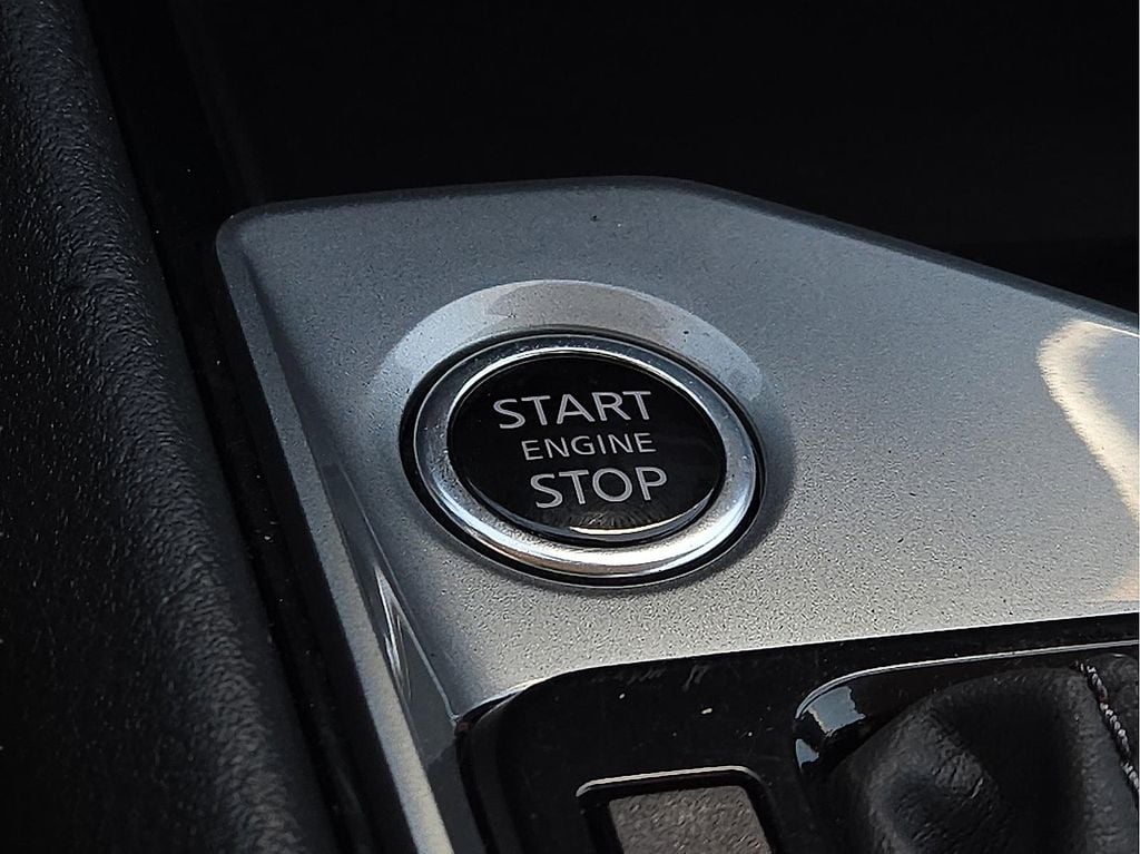 2024 Nissan Altima SV - Photo 15
