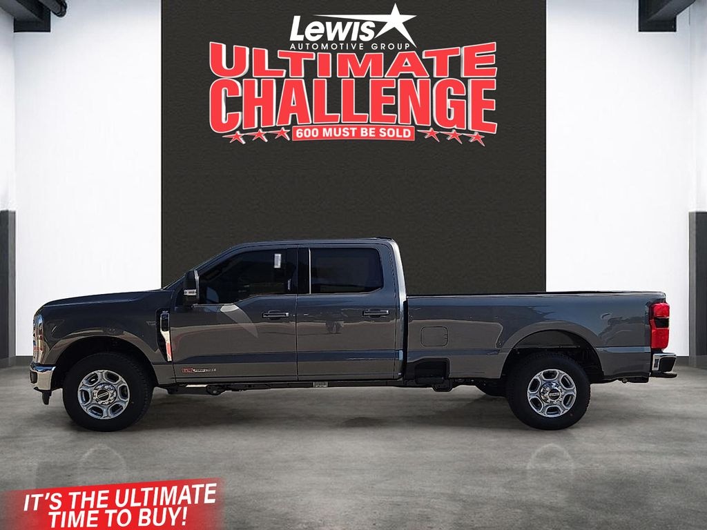 New 2026 Ford F-250SD XLT Truck Crew Cab