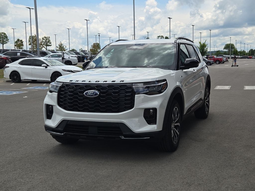 New 2026 Ford Explorer ST-Line SUV