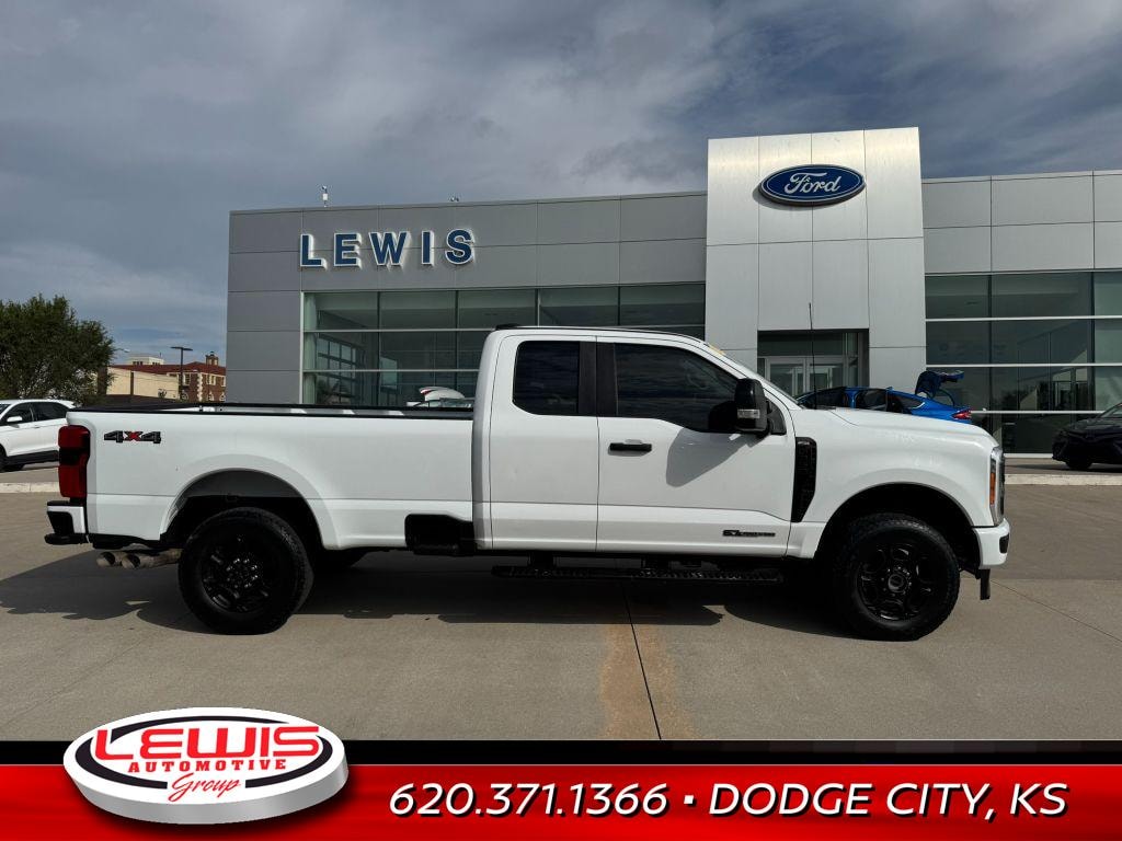 Used 2023 Ford F-350 XL S-CAB 4X4 Truck Super Cab