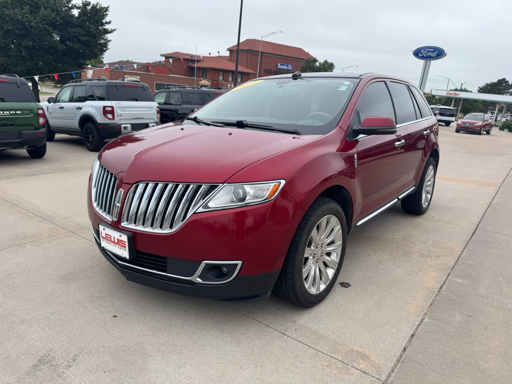 Used 2013 Lincoln MKX Base with VIN 2LMDJ8JK2DBL23595 for sale in Dodge City, KS