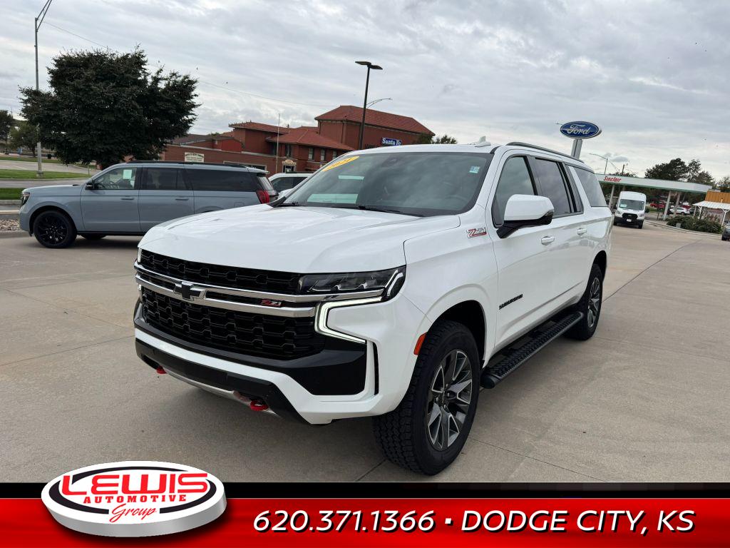 2021 Chevrolet Suburban Z71 photo 2