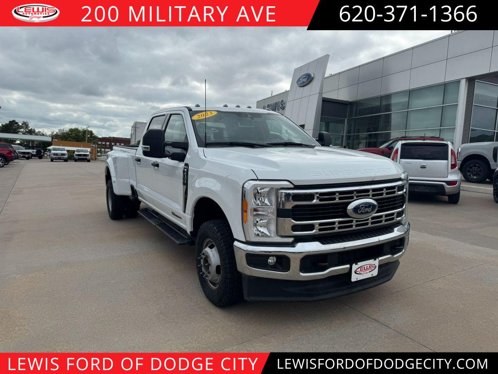 2023 Ford F-350 Truck Crew Cab 