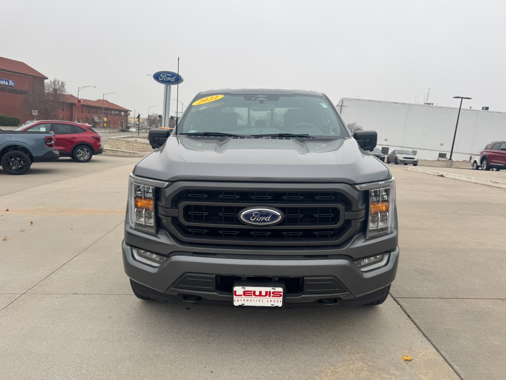 Used 2022 Ford F-150 XLT Truck SuperCrew Cab