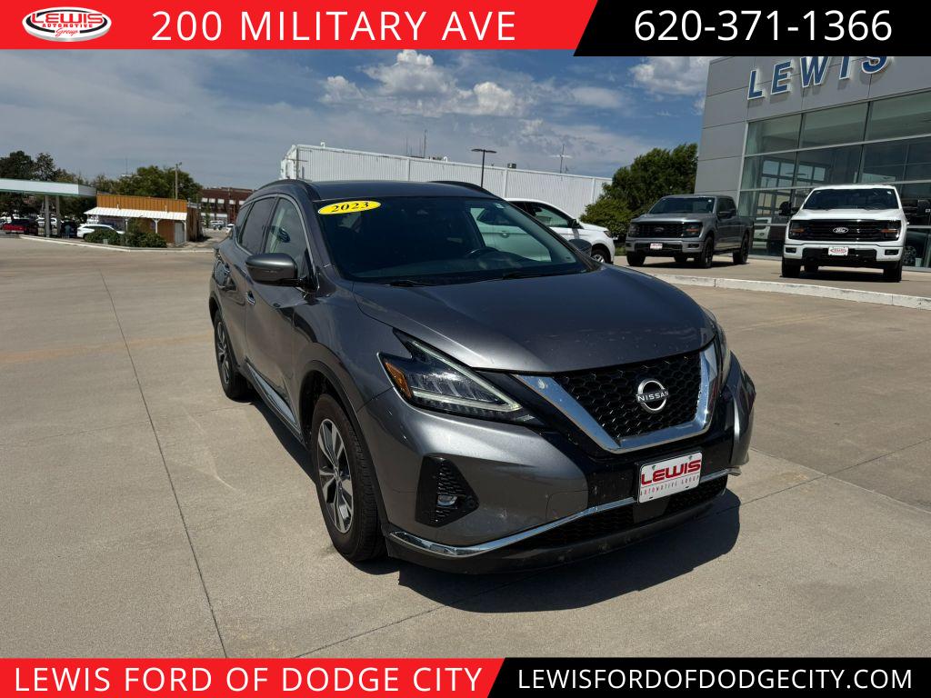 2023 Nissan Murano SV's photo