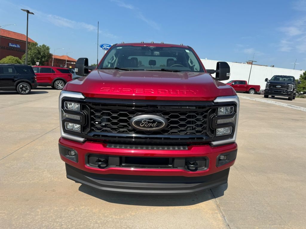 New 2025 Ford F-250 Lariat Truck Crew Cab