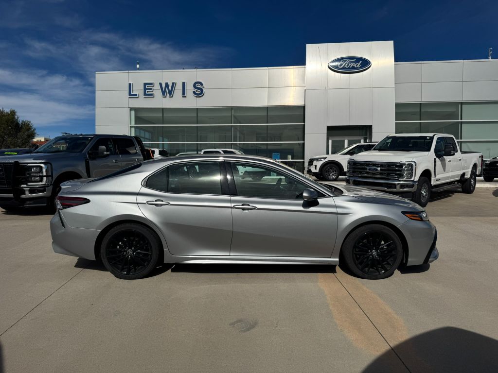 2024 Toyota Camry XSE photo 4