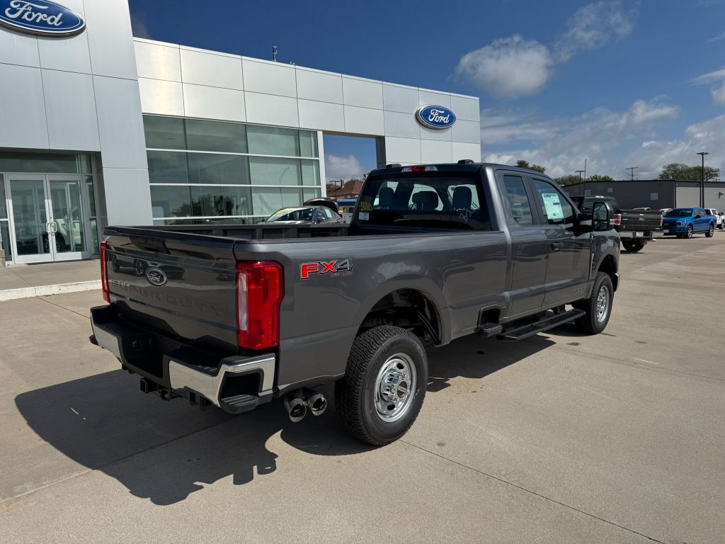 New 2026 Ford F-350 XL Truck Super Cab