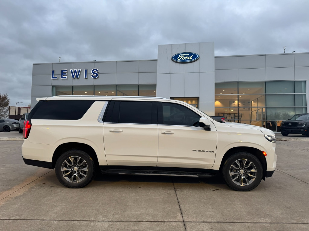 Used 2023 Chevrolet Suburban LT SUV