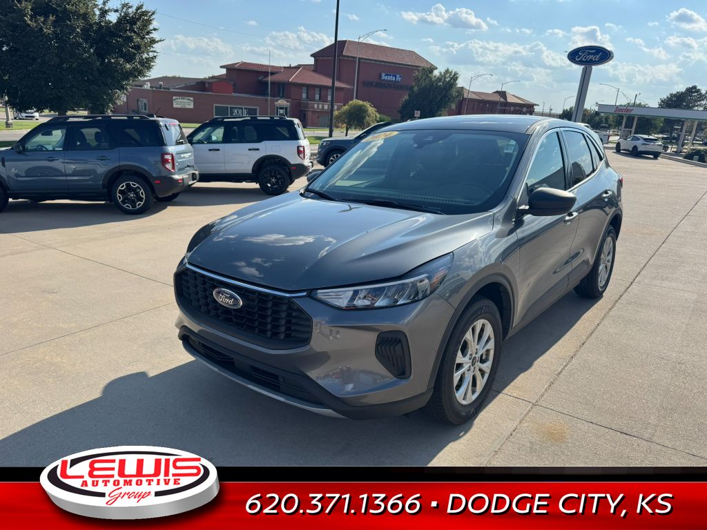 2024 Ford Escape Active photo 2