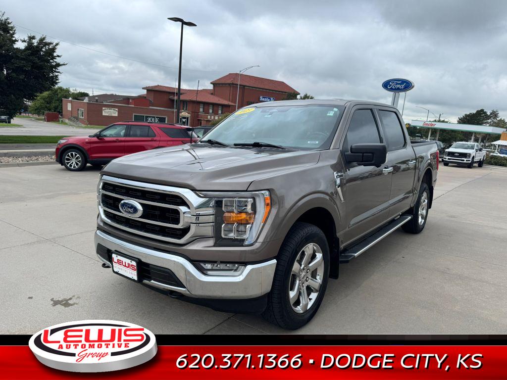 2023 Ford F-150 XLT photo 2