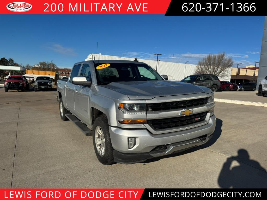 Used 2017 Chevrolet Silverado LT Truck Crew Cab