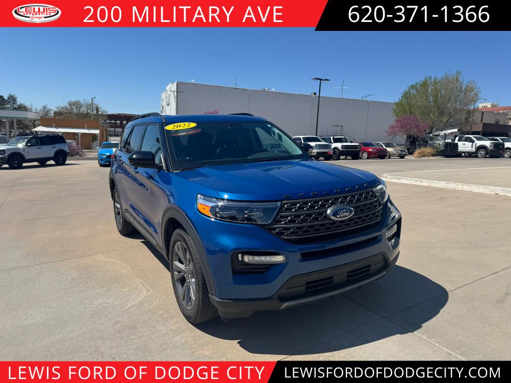 2022 Ford Explorer XLT 4WD's photo