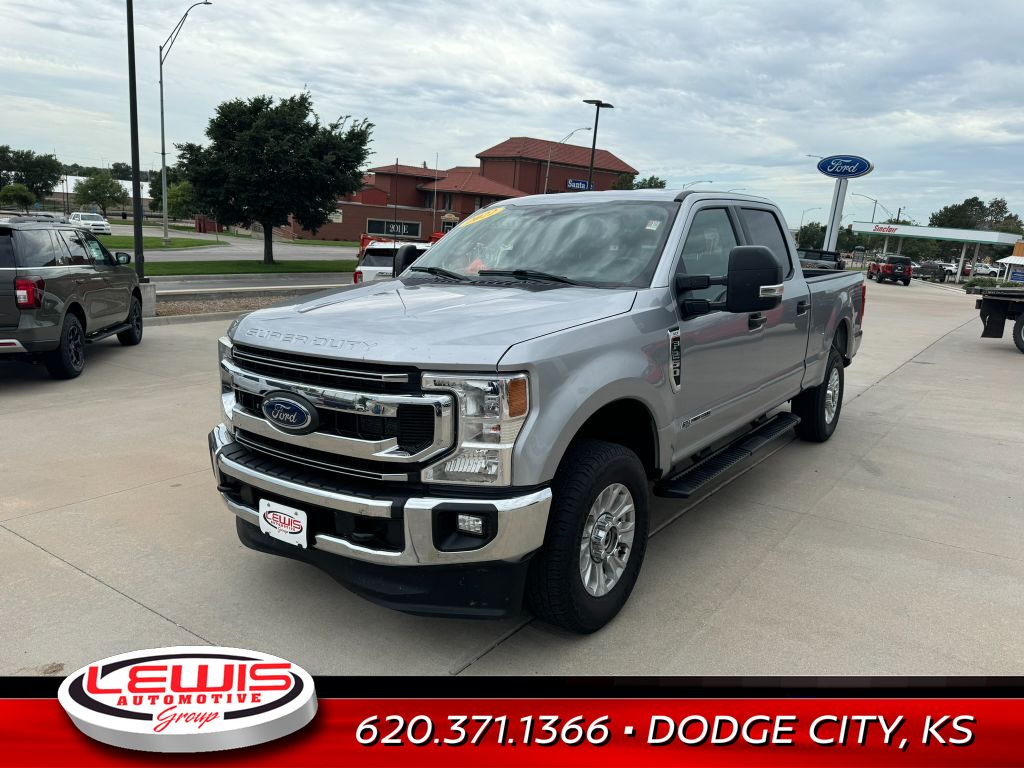 Used 2022 Ford F-250 Super Duty XLT with VIN 1FT7W2BT8NEF06752 for sale in Dodge City, KS