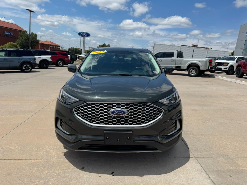 2024 Ford Edge SEL photo 3