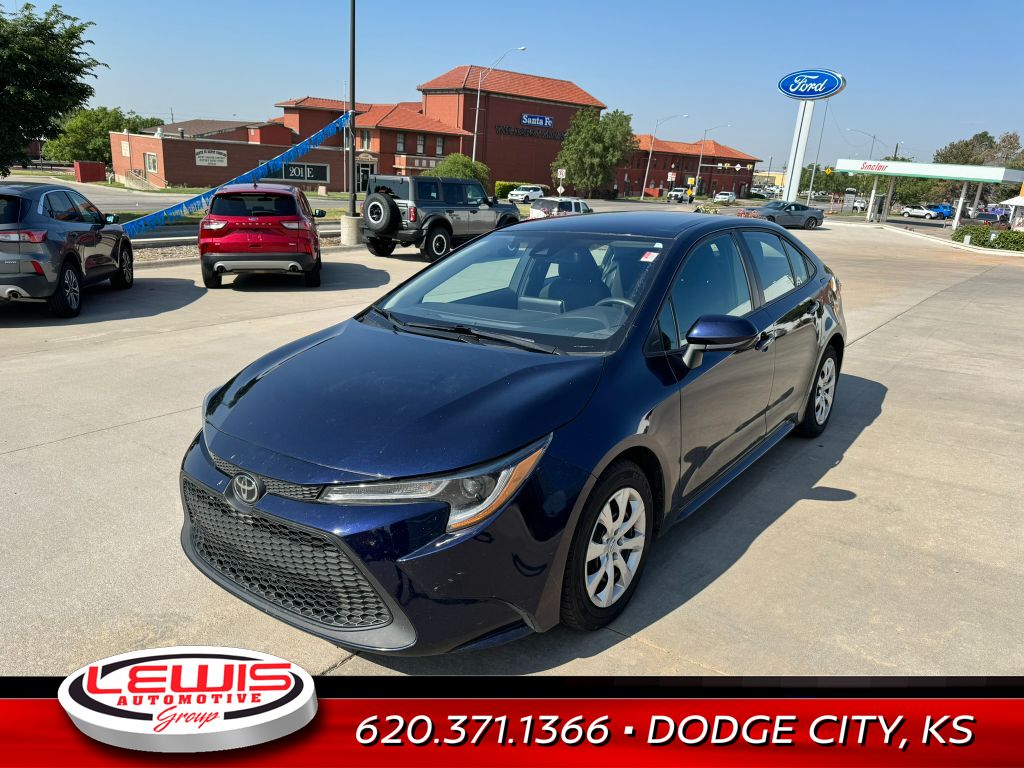 Used 2021 Toyota Corolla LE with VIN 5YFEPMAE6MP259168 for sale in Dodge City, KS