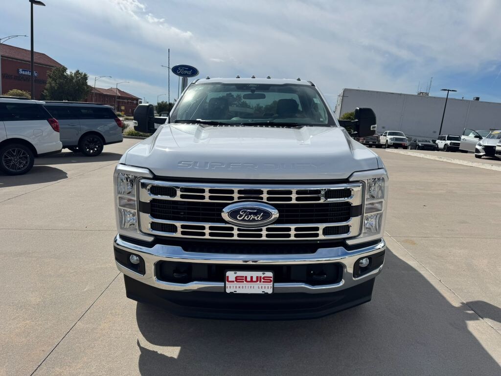 New 2026 Ford F-250 XLT Truck Regular Cab