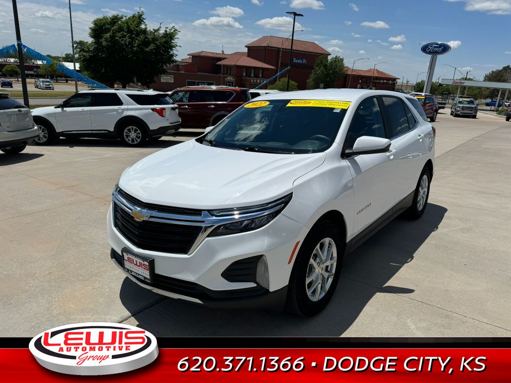 Used 2022 Chevrolet Equinox LT with VIN 3GNAXKEV2NL193866 for sale in Dodge City, KS