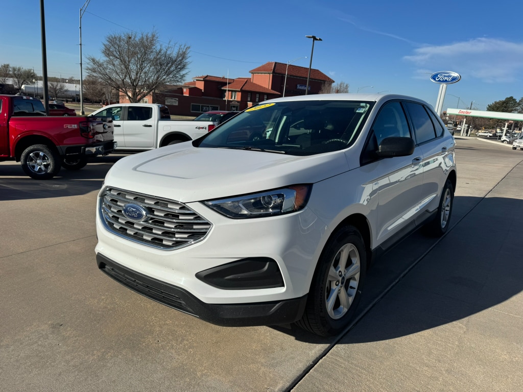Used 2022 Ford Edge SE with VIN 2FMPK4G94NBA63186 for sale in Dodge City, KS