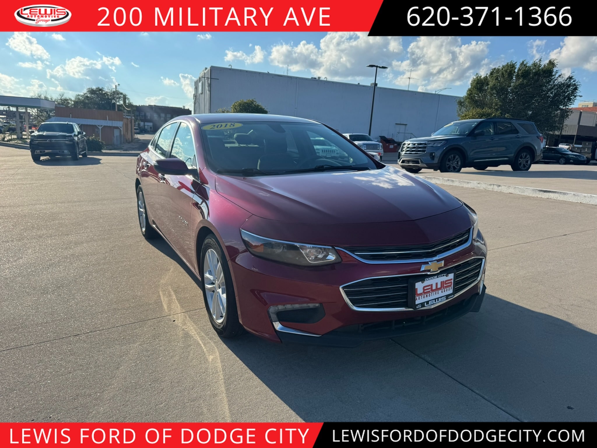 Used 2018 Chevrolet Malibu 1LT with VIN 1G1ZD5ST6JF274519 for sale in Dodge City, KS