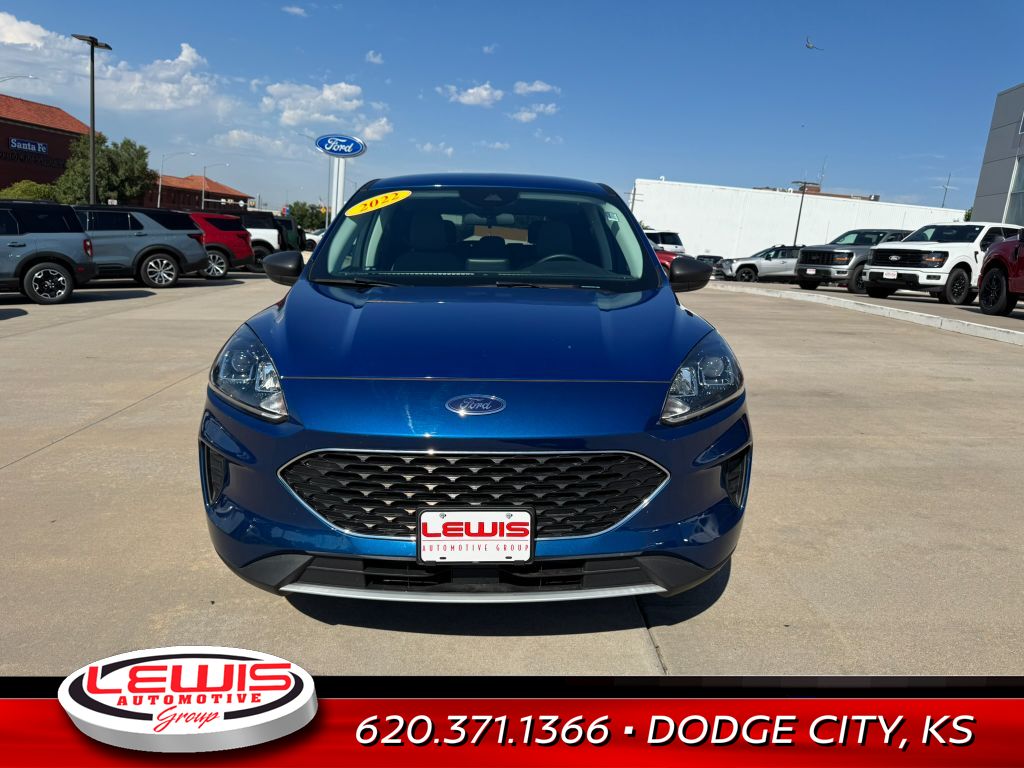 2022 Ford Escape SE photo 3
