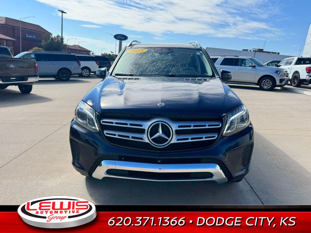 2018 Mercedes Benz GLS 450 4MATIC photo 2