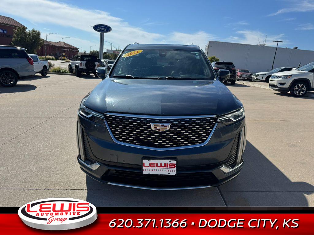 2021 Cadillac XT6 Premium Luxury photo 3