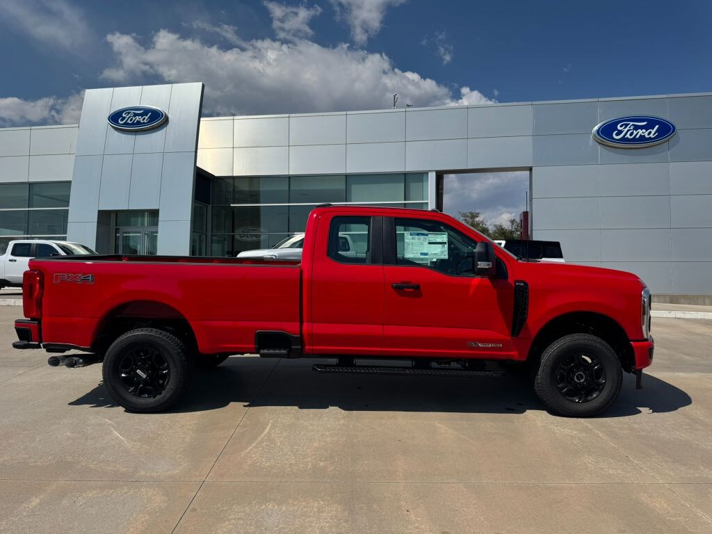 New 2026 Ford F-350 XL Truck Super Cab